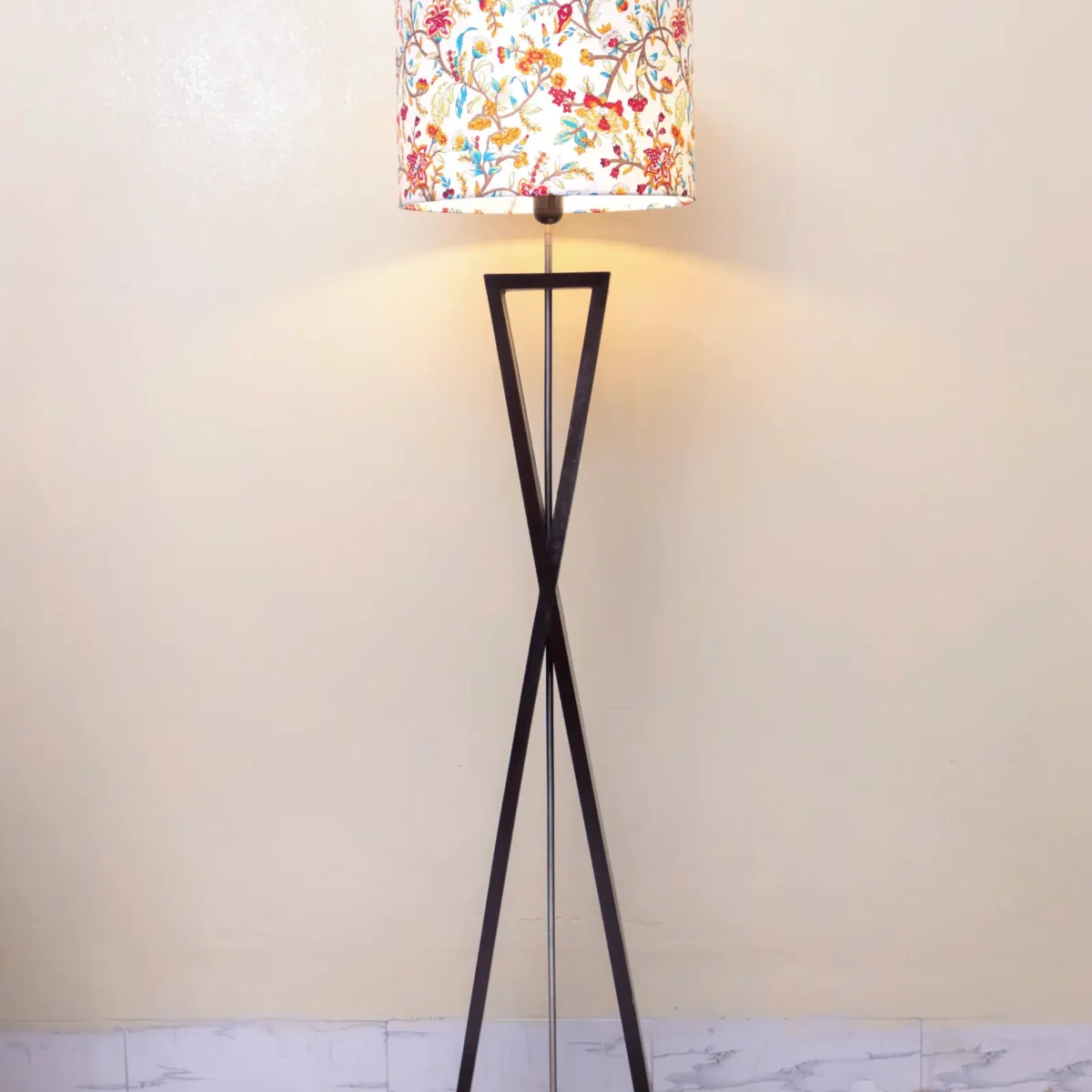 Artisan Metal Tripod Floor / Corner Lamp