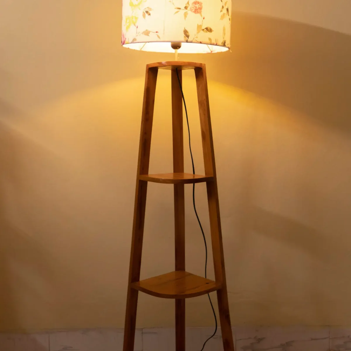Zenith Tripod  Floor / Corner Lamp