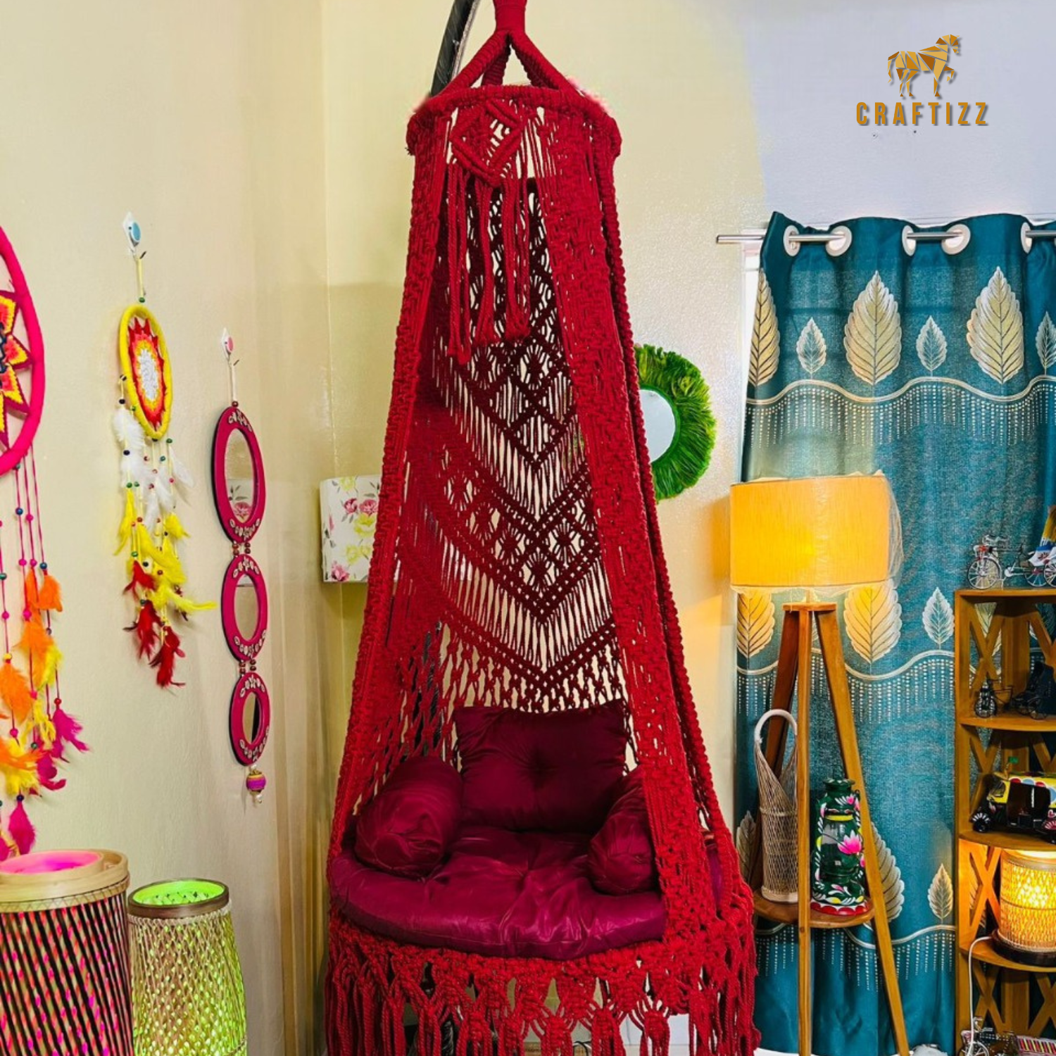 Craftizz Queen Red Dolna