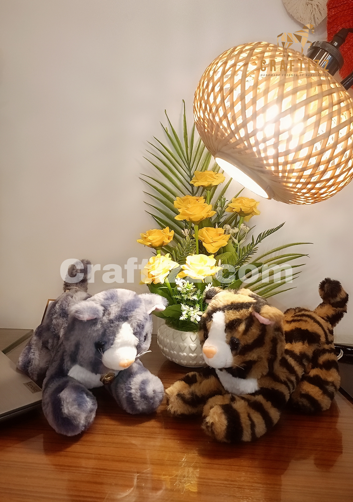 Craftizz Laying Cat Plush toys
